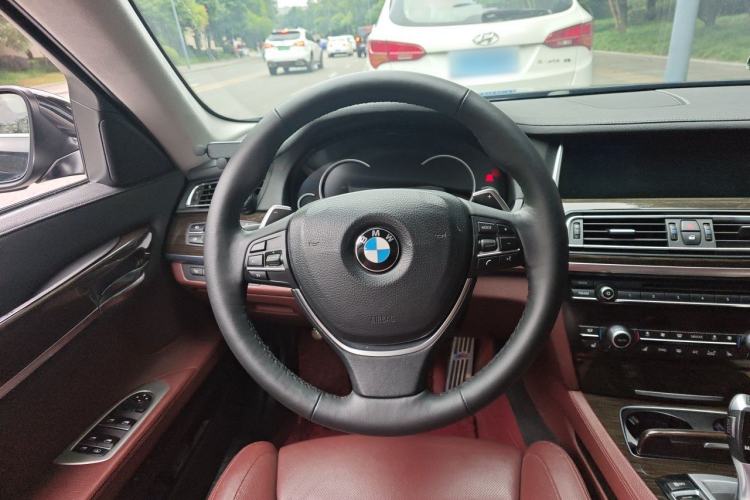 Used BMW 7 Series 2013 740Li xDrive Steering Wheel