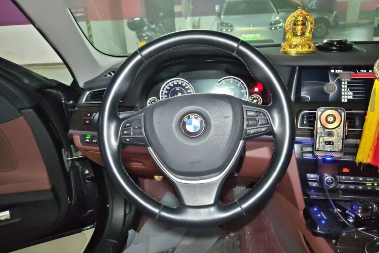 Used BMW 7 Series 2013 730Li Luxury Model Steering Wheel