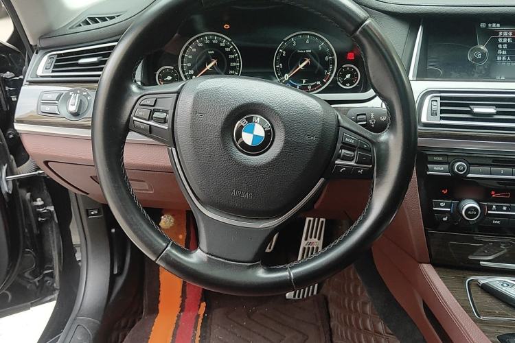 Used BMW 7 Series 2013 730Li Leading Model Steering Wheel
