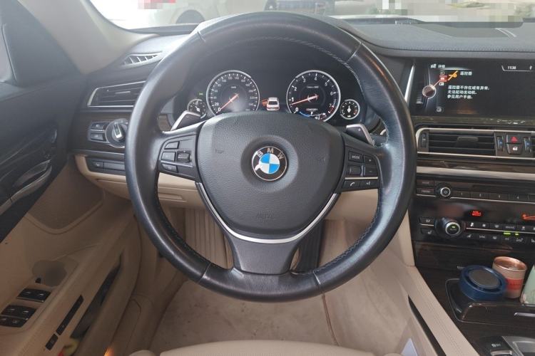 Used BMW 7 Series 2013 740Li Leading Model Steering Wheel