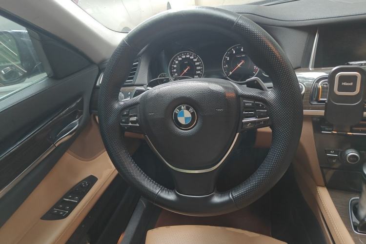 Used BMW 7 Series 2013 740Li Leading Model Steering Wheel