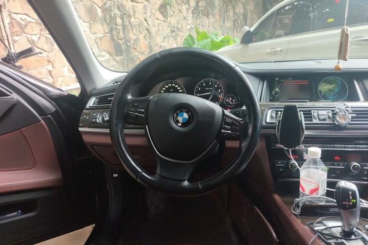 Used BMW 7 Series 2013 730Li Leading Model Steering Wheel