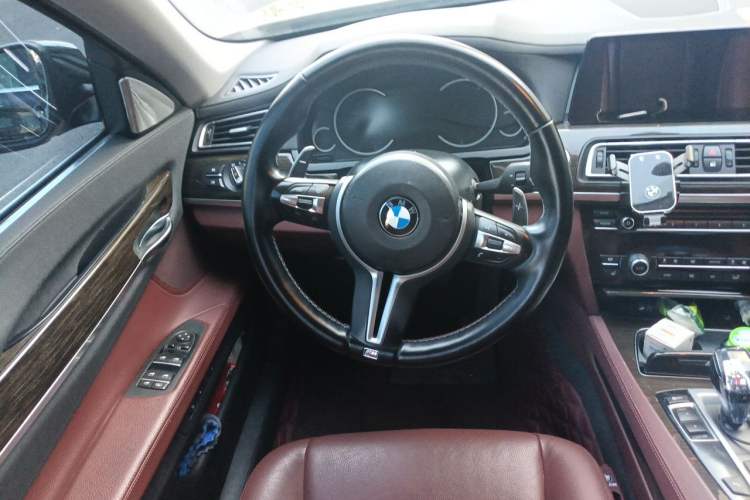 Used BMW 7 Series 2013 730Li Leading Model Steering Wheel