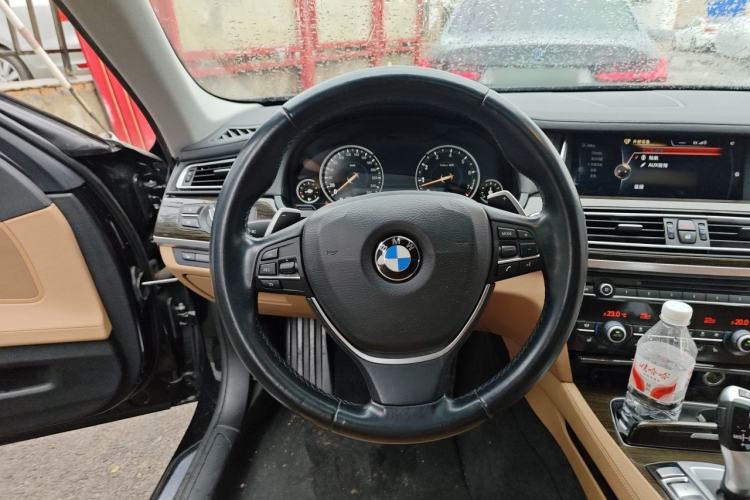 Used BMW 7 Series 2013 740Li Leading Model Steering Wheel