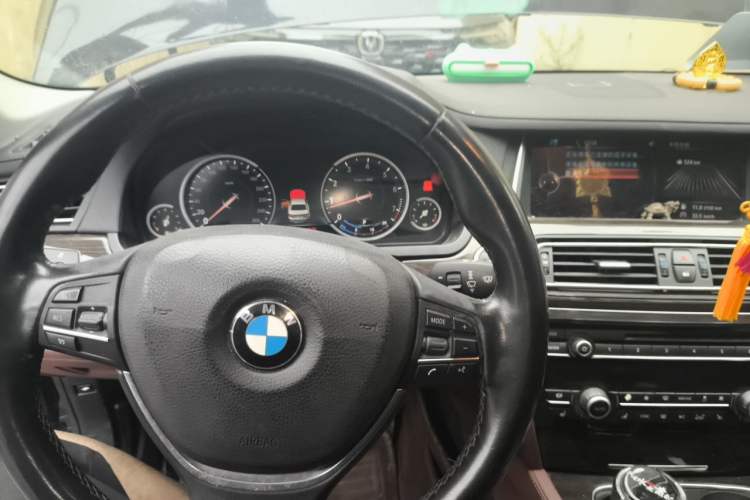 Used BMW 7 Series 2013 730Li Luxury Model Steering Wheel