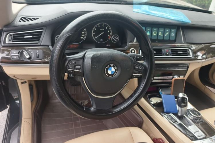 Used BMW 7 Series 2013 730Li Leading Model Steering Wheel