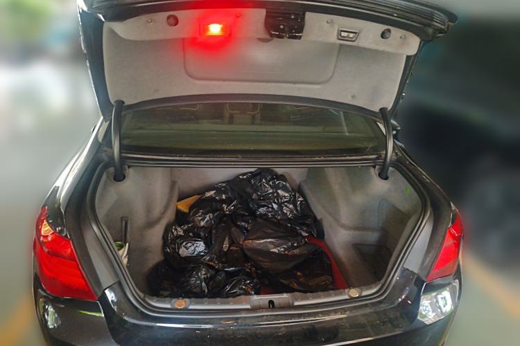 Used BMW 7 Series 2013 740Li Leading Model Trunk