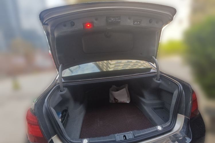 Used BMW 7 Series 2013 730Li Luxury Model Trunk