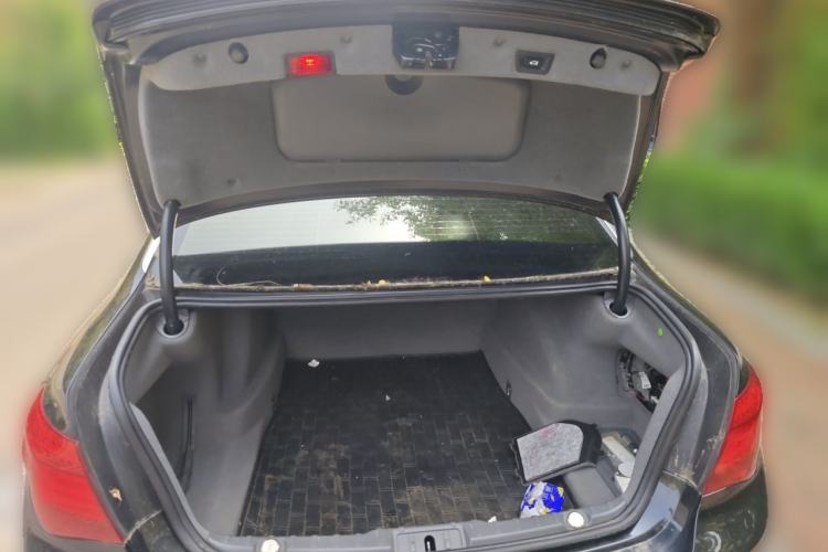Used BMW 7 Series 2013 730Li Leading Model Trunk