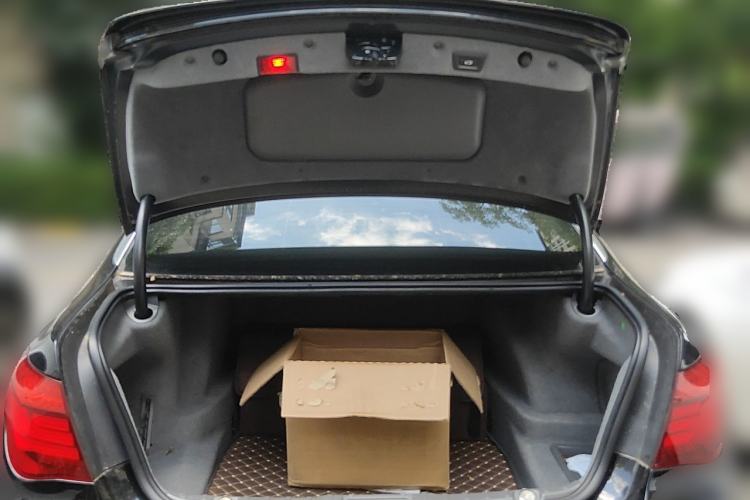 Used BMW 7 Series 2013 730Li Leading Model Trunk