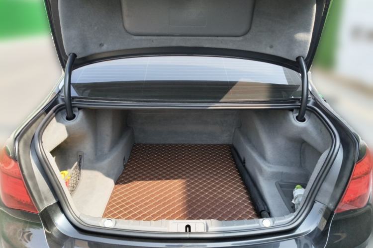 Used BMW 7 Series 2013 730Li Leading Model Trunk