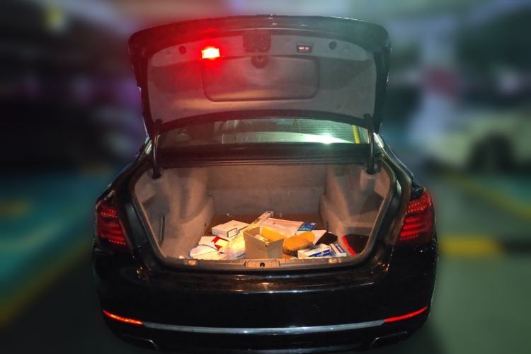 Used BMW 7 Series 2013 740Li Luxury Model Trunk