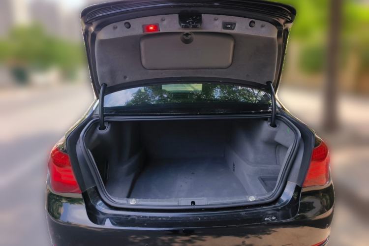 Used BMW 7 Series 2013 730Li Leading Model Trunk