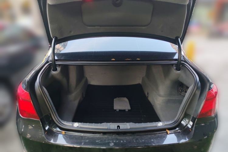 Used BMW 7 Series 2013 740Li Luxury Model Trunk