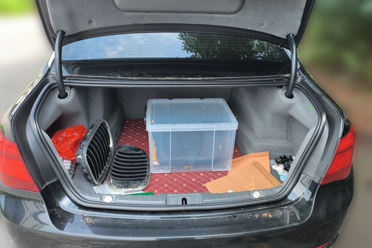 Used BMW 7 Series 2013 740Li xDrive Trunk