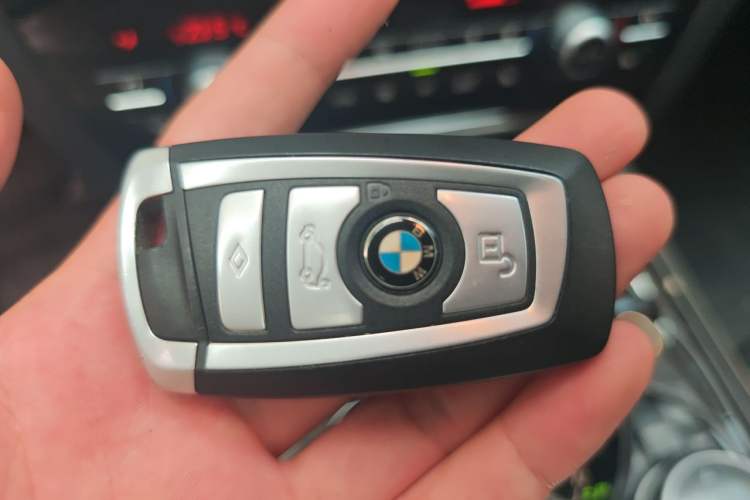 Used BMW 7 Series 2013 740Li xDrive Vehicle Key