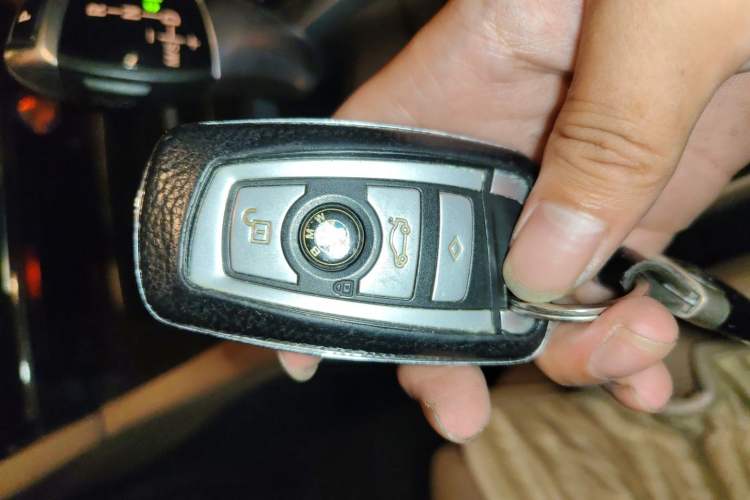 Used BMW 7 Series 2013 740Li Luxury Model Vehicle Key