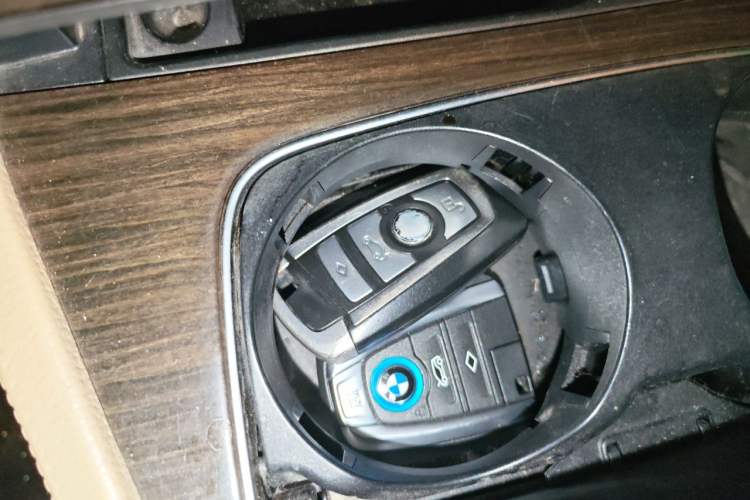 Used BMW 7 Series 2013 740Li xDrive Vehicle Key