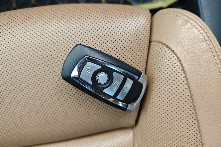 Used BMW 7 Series 2013 740Li Leading Model Vehicle Key