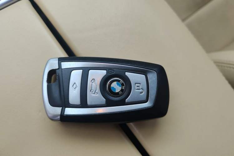 Used BMW 7 Series 2013 740Li Leading Model Vehicle Key