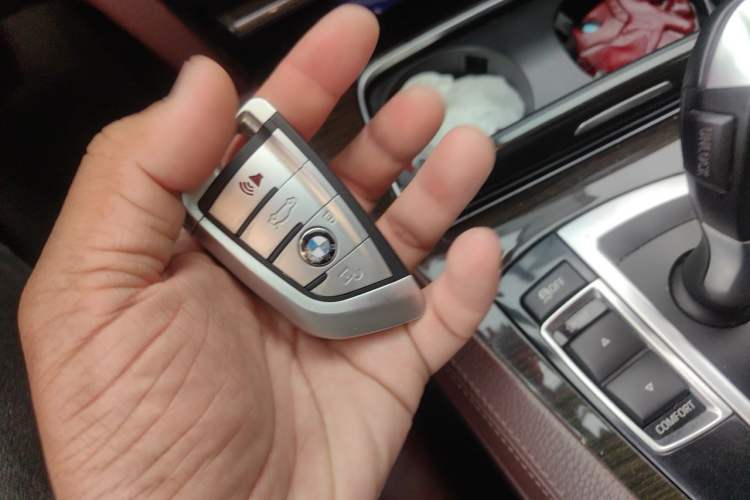 Used BMW 7 Series 2013 730Li Luxury Model Vehicle Key