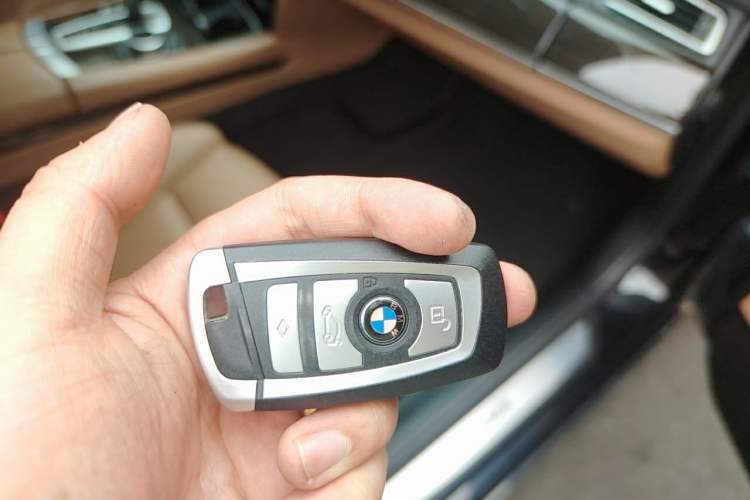 Used BMW 7 Series 2013 730Li Luxury Model Vehicle Key