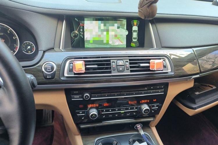 Used BMW 7 Series 2013 740Li xDrive Audio And AC Panel