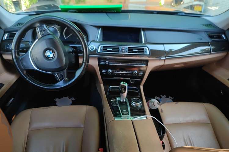 Used BMW 7 Series 2013 730Li Leading Model Center Console