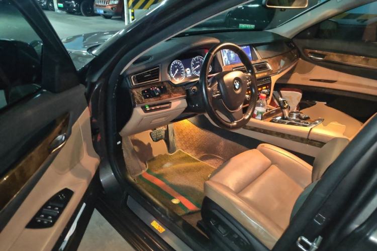 Used BMW 7 Series 2013 740Li Leading Model Driver Seat