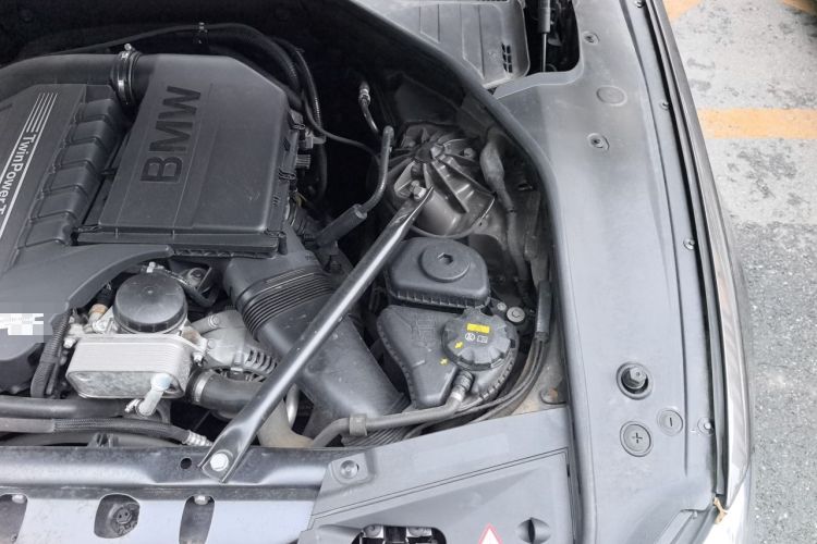 Used BMW 7 Series 2013 740Li xDrive Engine Bay Left