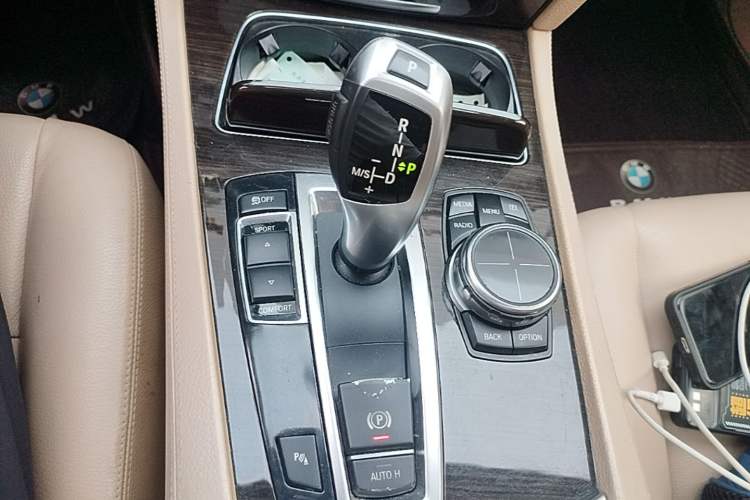 Used BMW 7 Series 2013 730Li Leading Model Gear Lever
