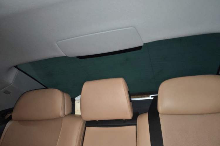 Used BMW 7 Series 2013 740Li Leading Model Headliner