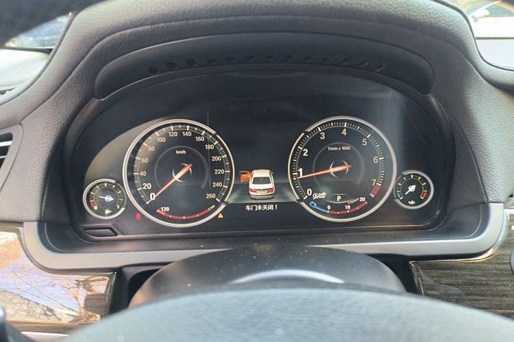 Used BMW 7 Series 2013 740Li xDrive Instrument Cluster