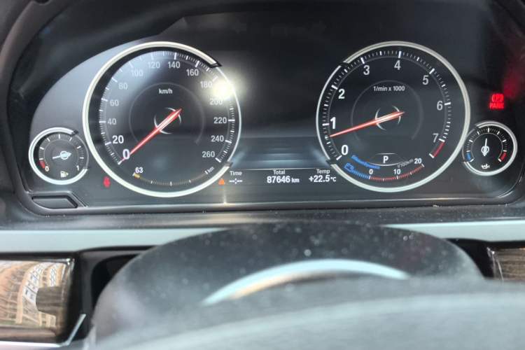 Used BMW 7 Series 2013 740Li xDrive Odometer Close Up
