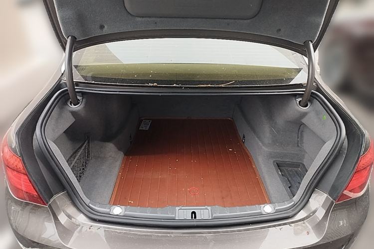 Used BMW 7 Series 2013 730Li Leading Model Trunk