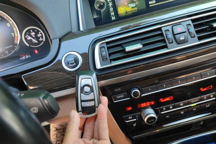 Used BMW 7 Series 2013 730Li Leading Model Vehicle Key