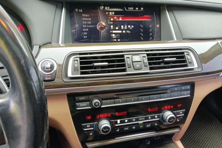Used BMW 7 Series 2013 740Li Leading Model Audio And AC Panel