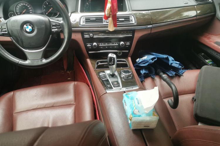 Used BMW 7 Series 2013 730Li Leading Model Center Console