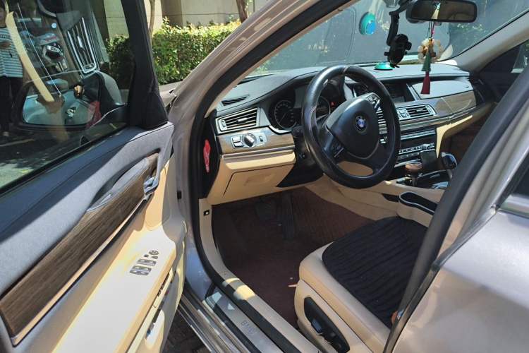Used BMW 7 Series 2013 730Li Leading Model Driver Seat