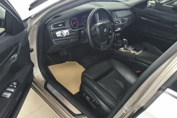 Used BMW 7 Series 2013 740Li Leading Model Driver Seat