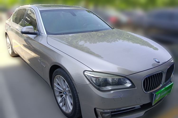 Used BMW 7 Series 2013 740Li Leading Model Front Right 45 Deg