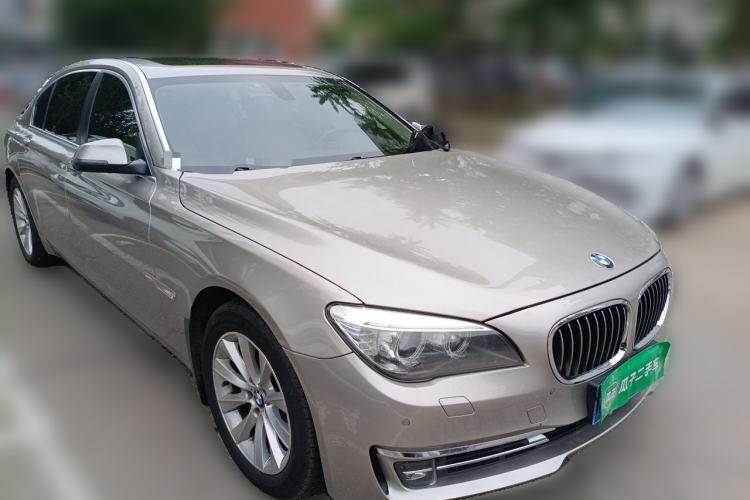 Used BMW 7 Series 2013 740Li xDrive Front Right 45 Deg