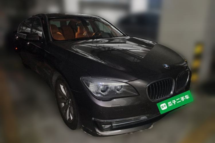 Used BMW 7 Series 2013 740Li Leading Model Front Right 45 Deg