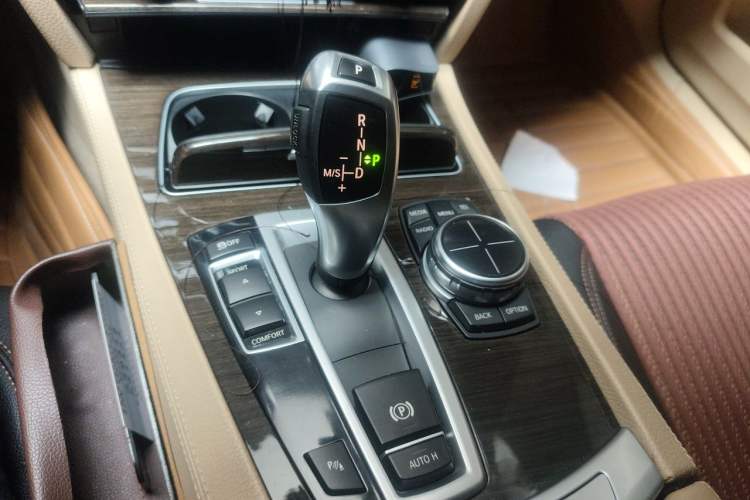 Used BMW 7 Series 2013 730Li Leading Model Gear Lever