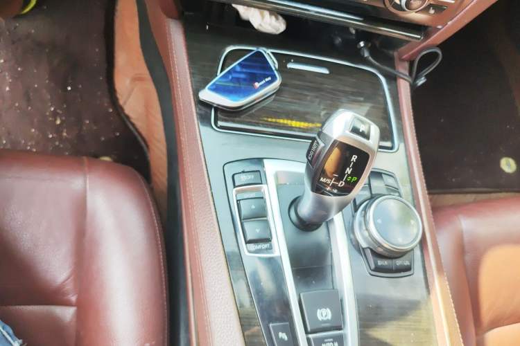 Used BMW 7 Series 2013 730Li Leading Model Gear Lever