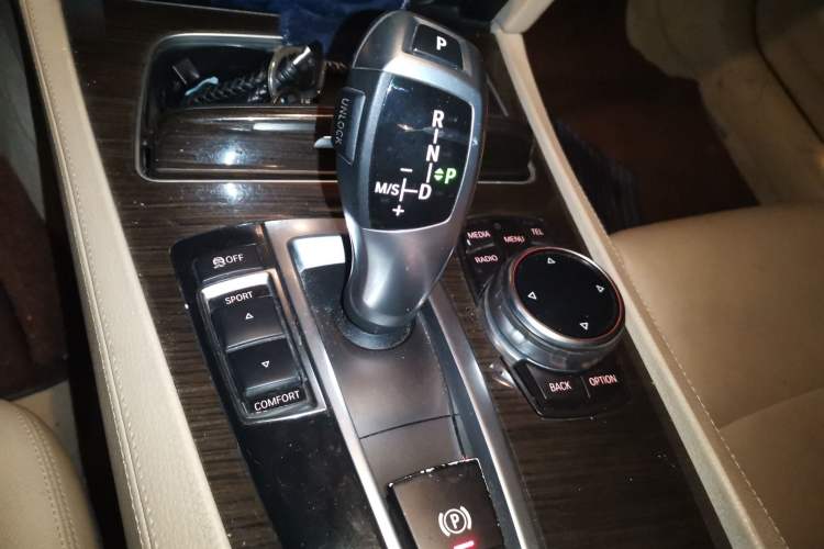Used BMW 7 Series 2013 730Li Leading Model Gear Lever