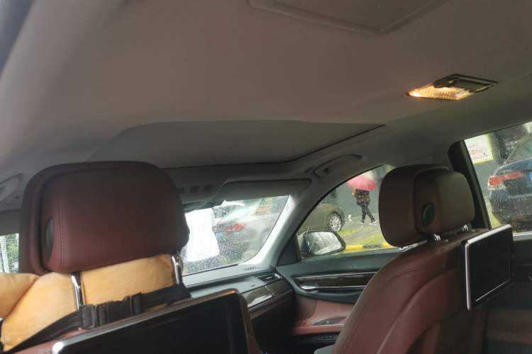 Used BMW 7 Series 2013 730Li Leading Model Headliner