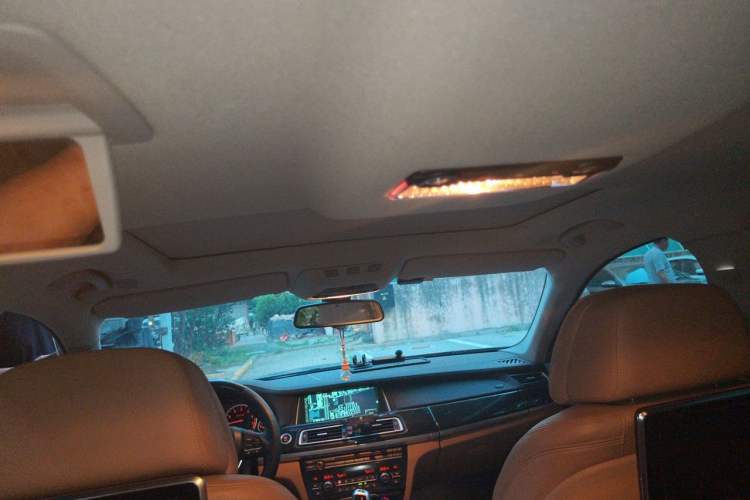 Used BMW 7 Series 2013 730Li Luxury Model Headliner
