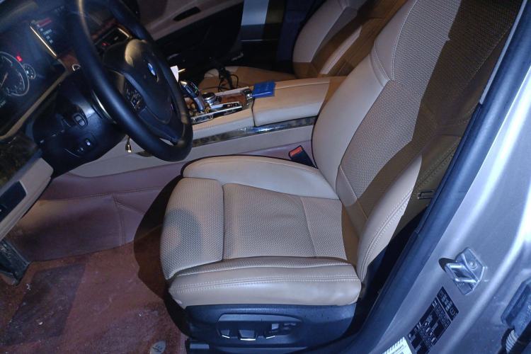 Used BMW 7 Series 2013 740Li Leading Model Left Front Seat