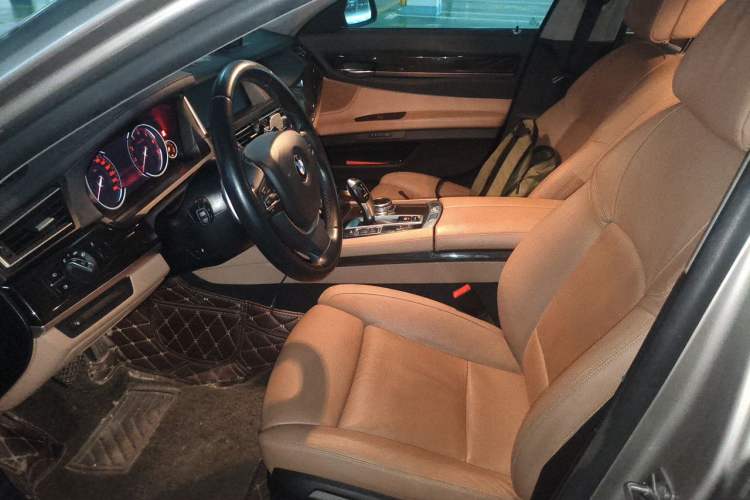 Used BMW 7 Series 2013 740Li Leading Model Left Front Seat